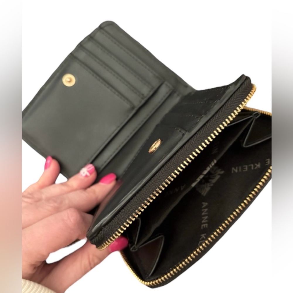 Anne Klein Crossbody and Wallet - Picture 2 of 4